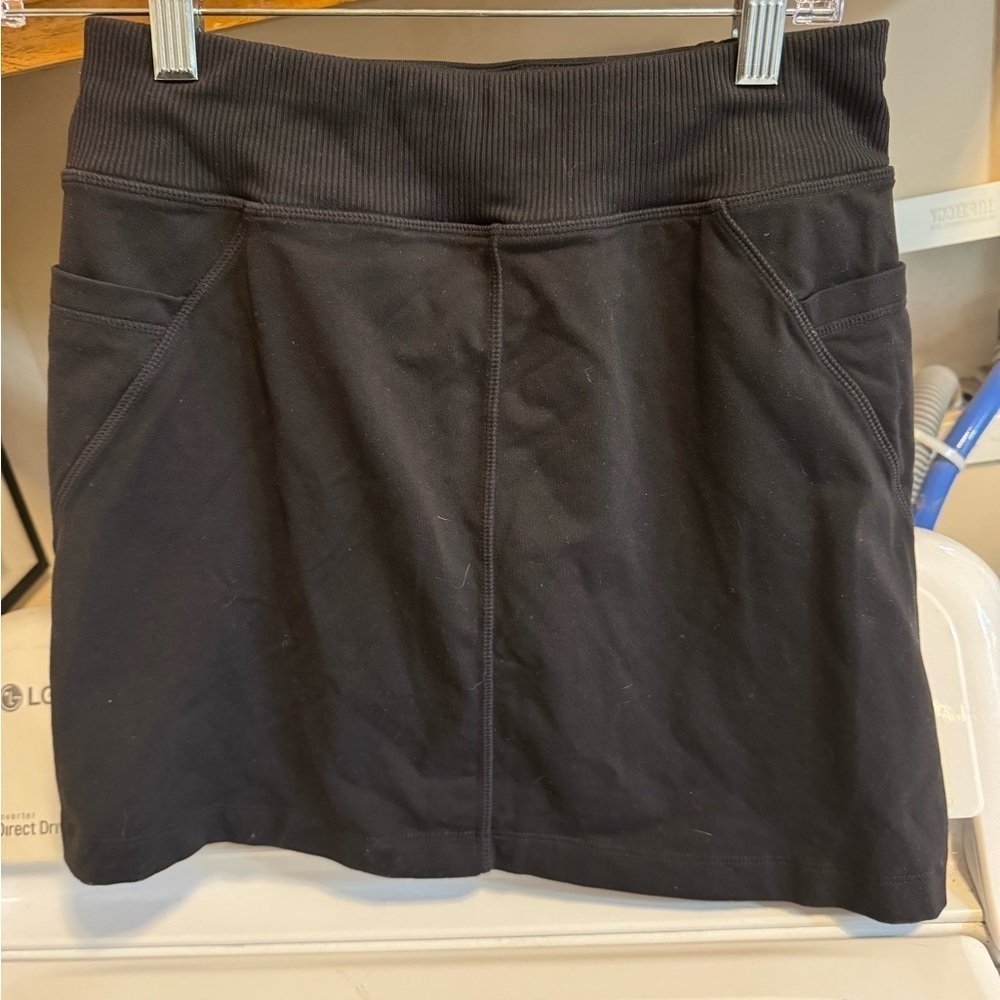 Athleta Women's Excursion Skort Skirt Black Large pockets 153396 Size XS - Picture 4 of 11